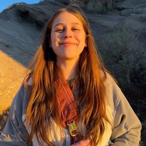 Meet your Posher, Maddie